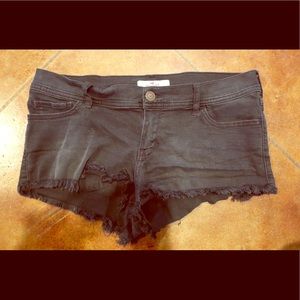 Black Low-Waisted jean shorts